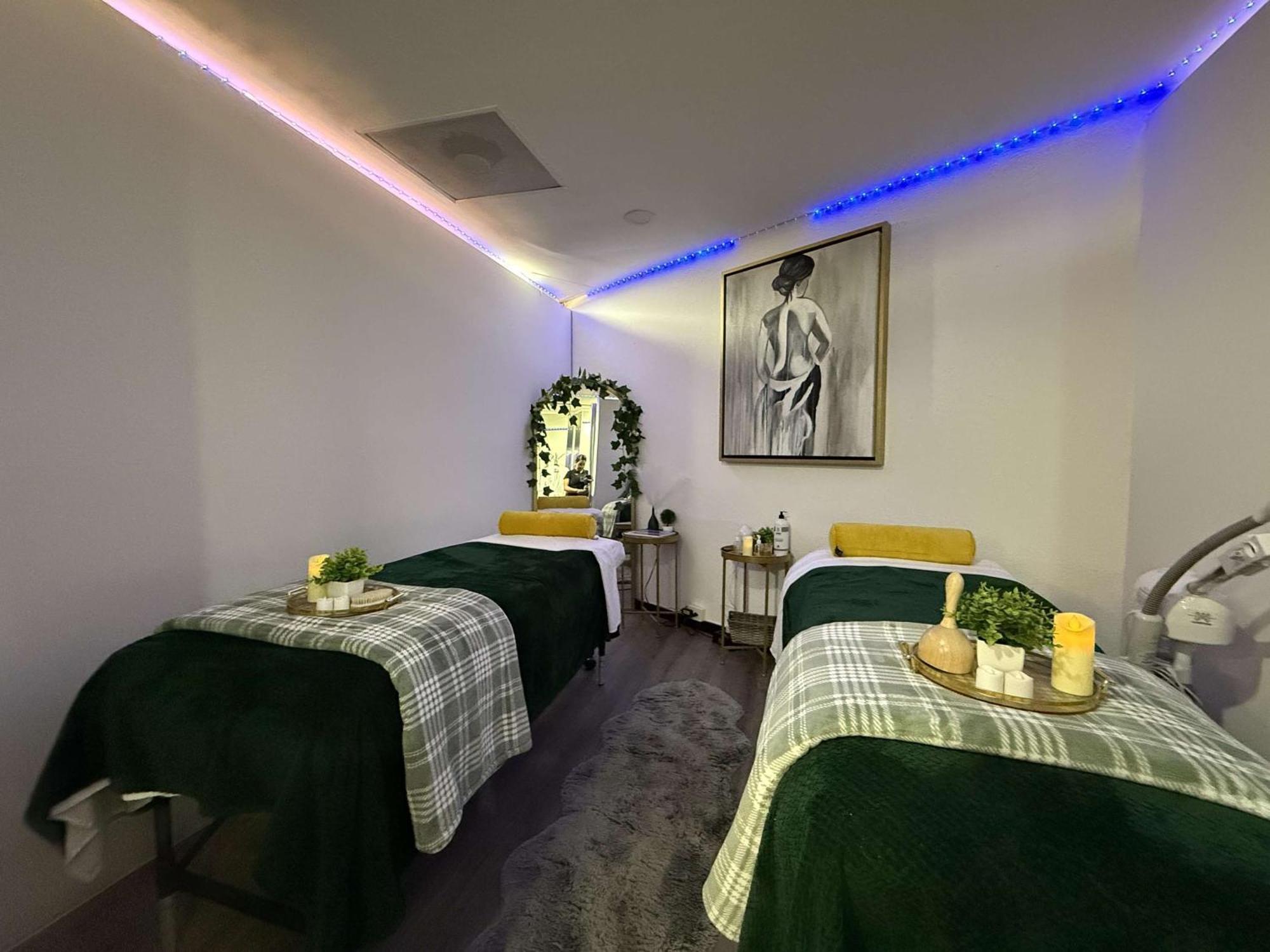 Grand Cantalagua Hotel Morelia, BW Signature Collection Exterior foto Massage beds