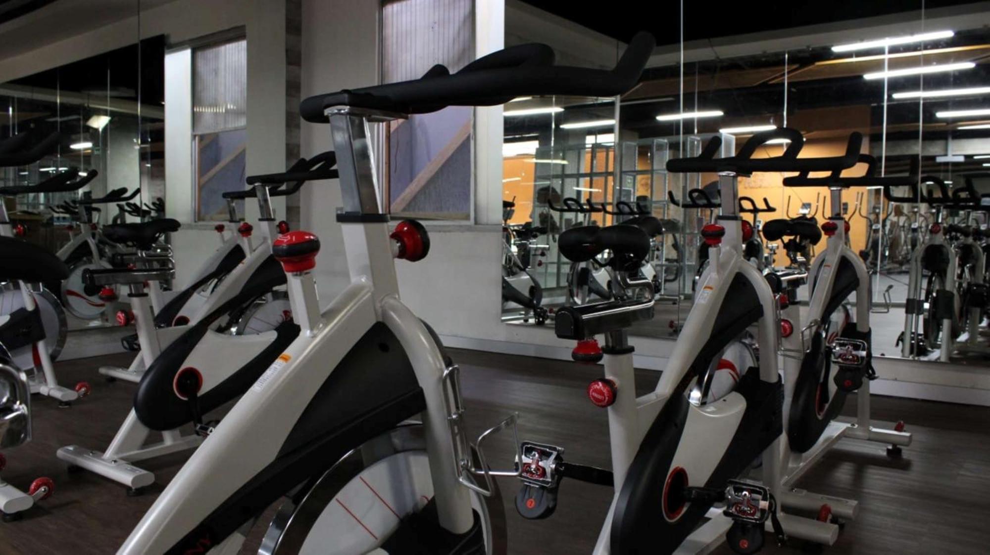 Grand Cantalagua Hotel Morelia, BW Signature Collection Exterior foto Indoor cycling bikes