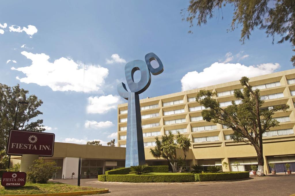 Grand Cantalagua Hotel Morelia, BW Signature Collection Exterior foto The sculpture in 2018